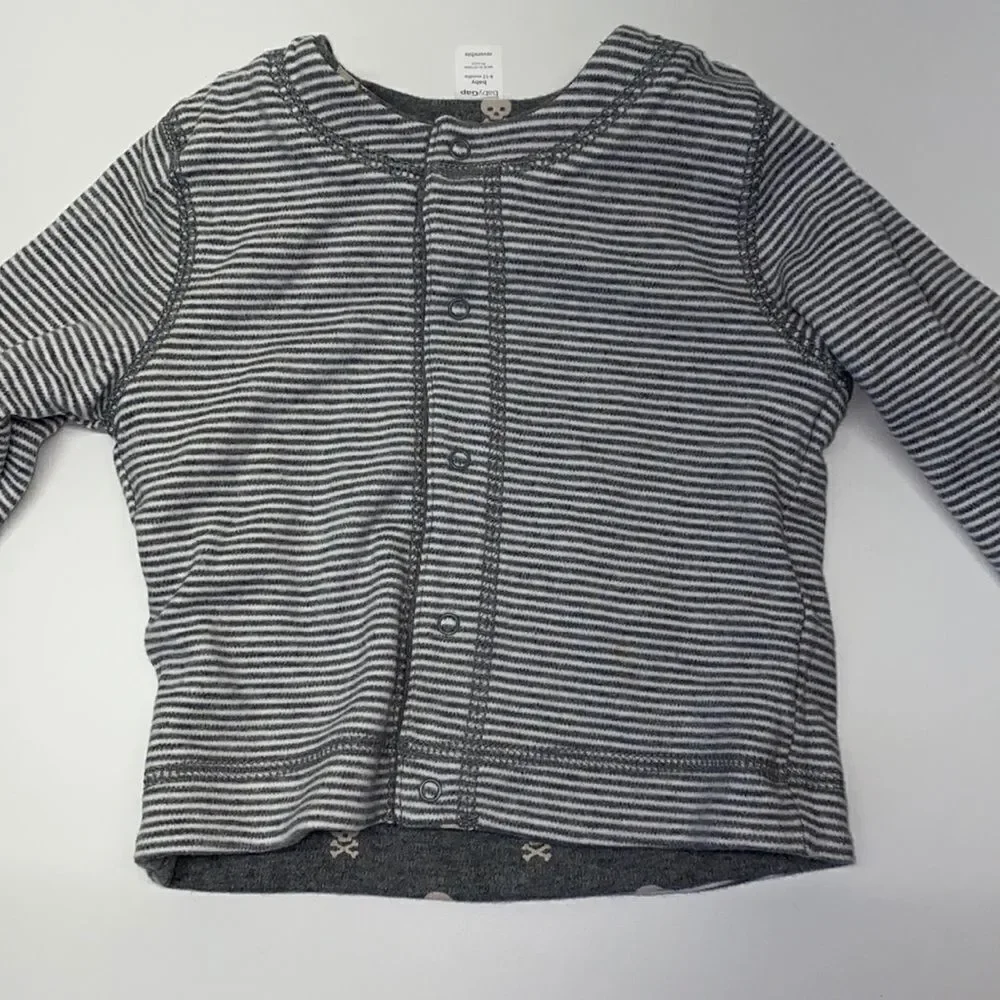 NWT ❤️ Gap sweater